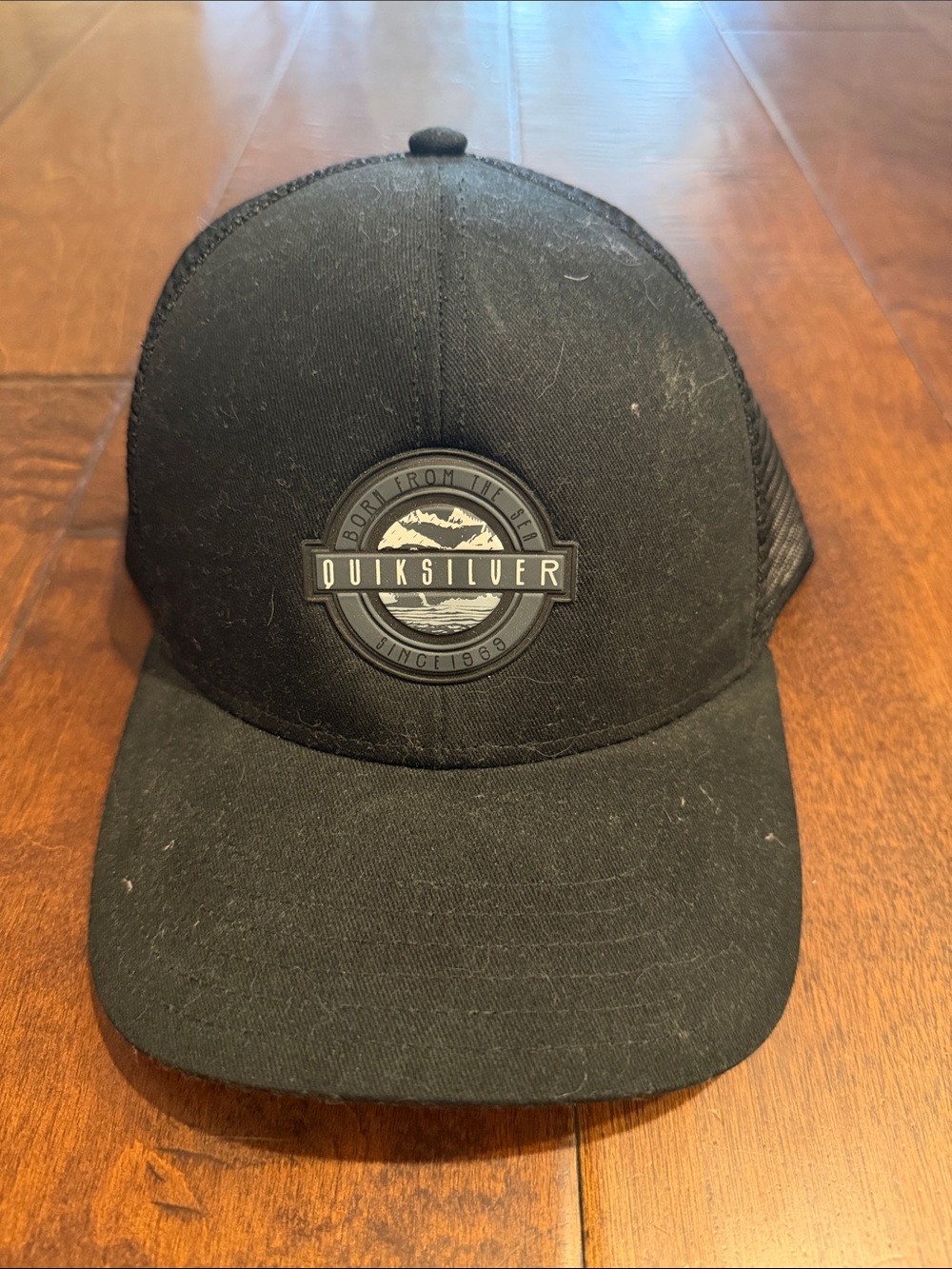 Quiksilver Black SnapBack Trucker Hat with Raised Logo Patch